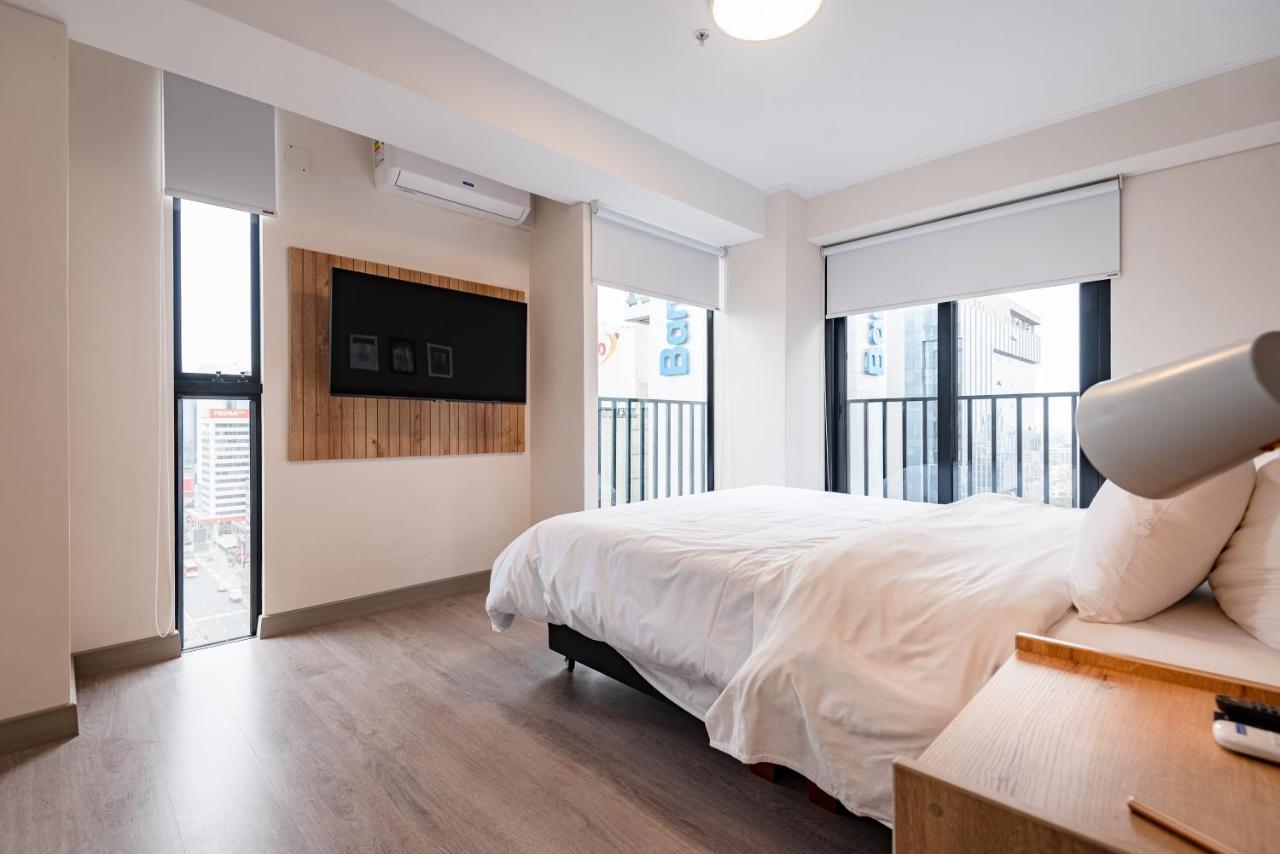 Trendy Host Alta, San Isidro Apartment ลิมา ภายนอก รูปภาพ